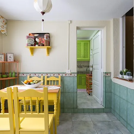 Typical Canary House In * 라오로타바